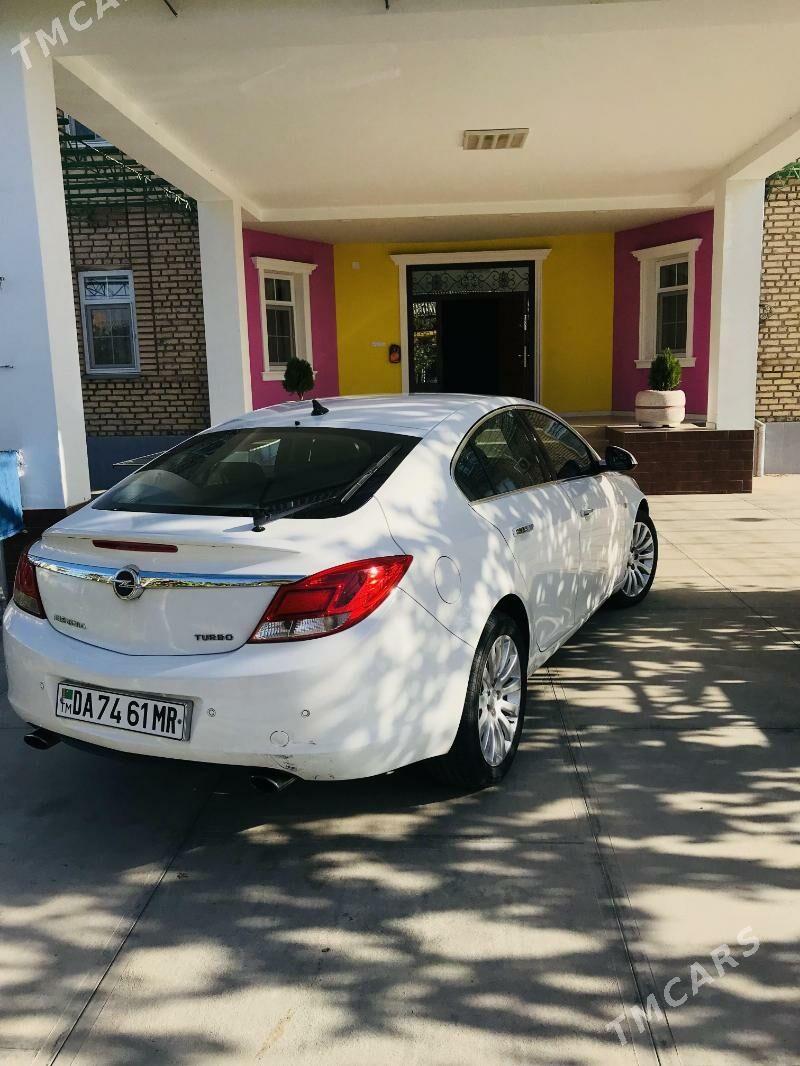 Opel Insignia 2010 - 132 000 TMT - Мары - img 3