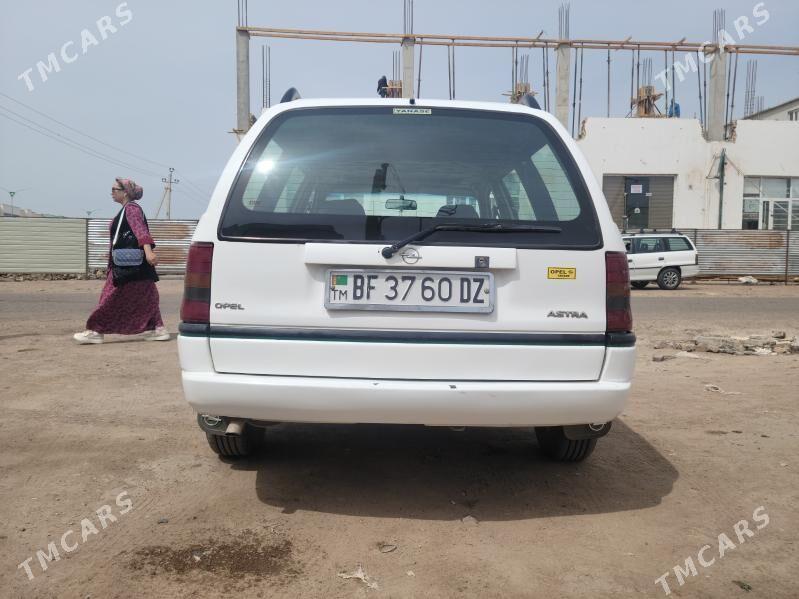 Opel Astra 1992 - 45 000 TMT - Daşoguz - img 4