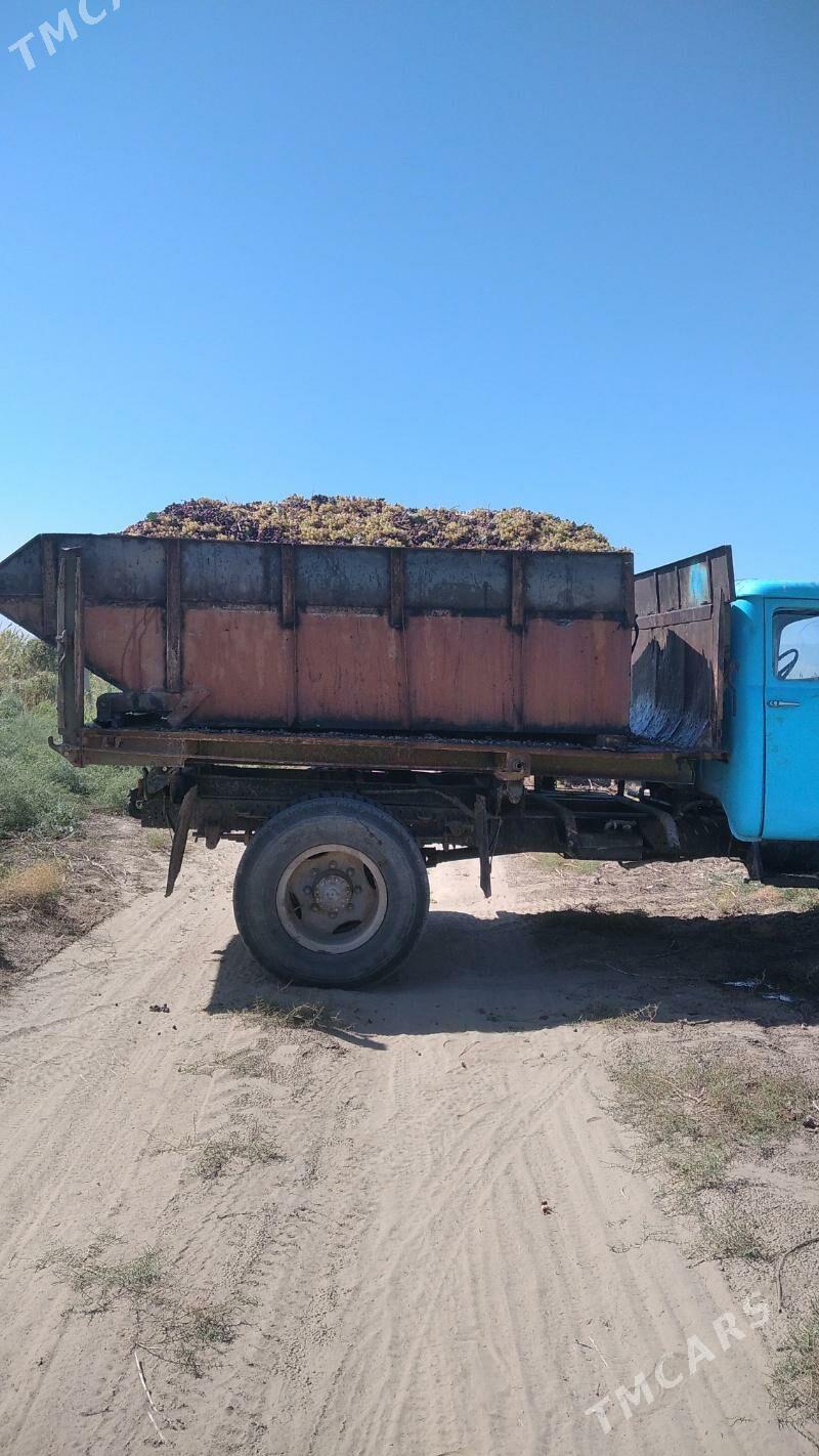 Zil 130 1993 - 55 000 TMT - Gökdepe - img 4