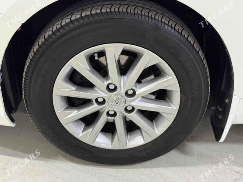 Toyota Camry 2013 - 239 000 TMT - Ашхабад - img 10