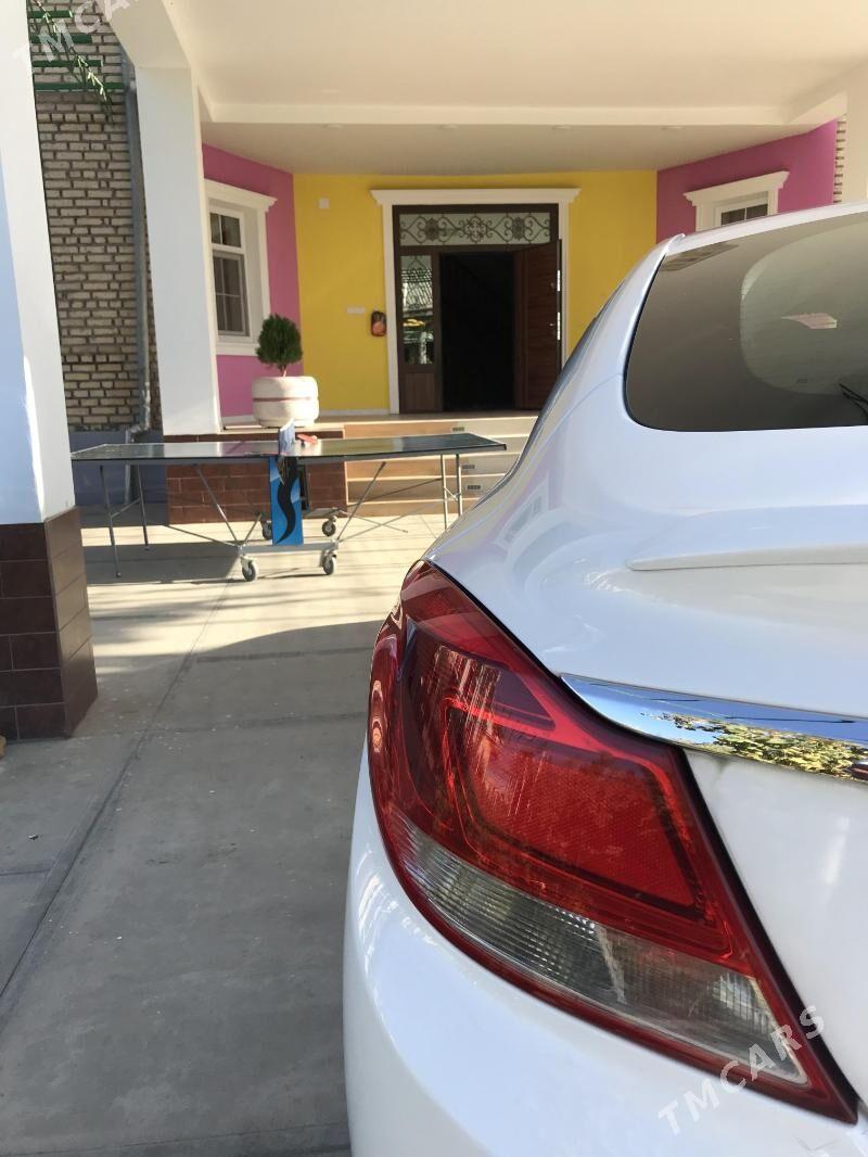 Opel Insignia 2010 - 132 000 TMT - Мары - img 7