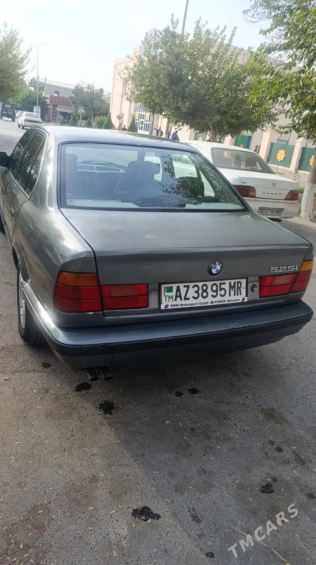 BMW 520 1990 - 75 000 TMT - Türkmengala - img 5
