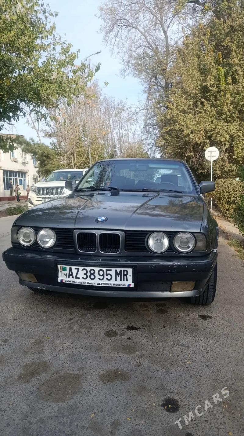 BMW 520 1990 - 75 000 TMT - Türkmengala - img 1
