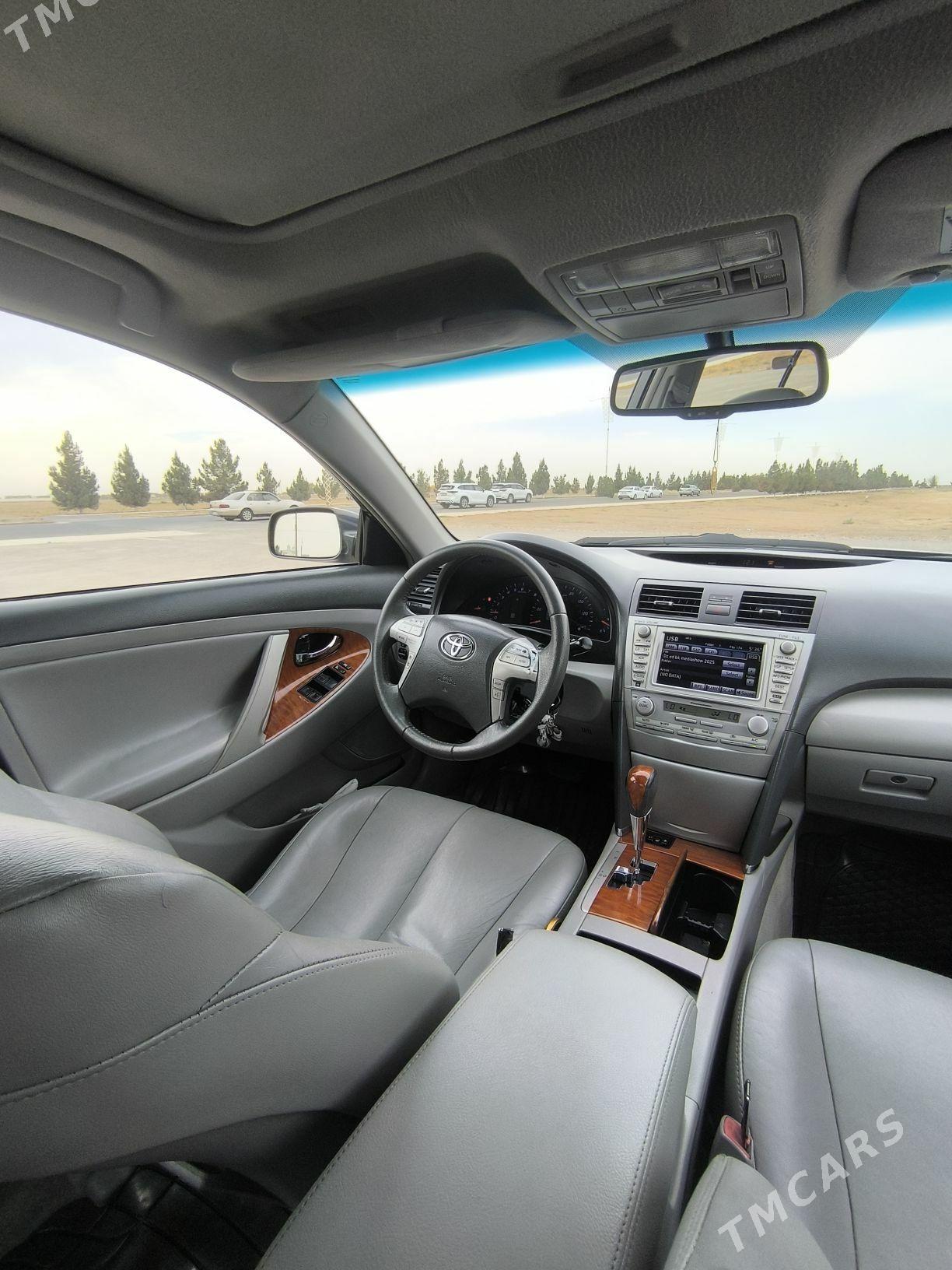 Toyota Camry 2011 - 225 000 TMT - Mary - img 5