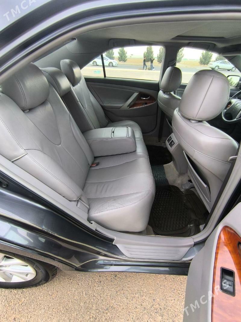 Toyota Camry 2011 - 225 000 TMT - Mary - img 4