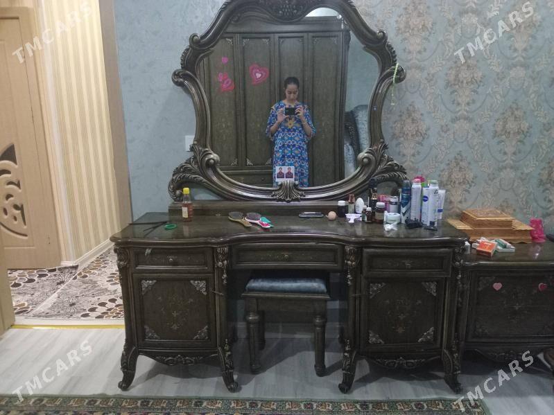 ysbanly garnatur - Мир 1 - img 4