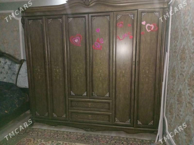 ysbanly garnatur - Мир 1 - img 5