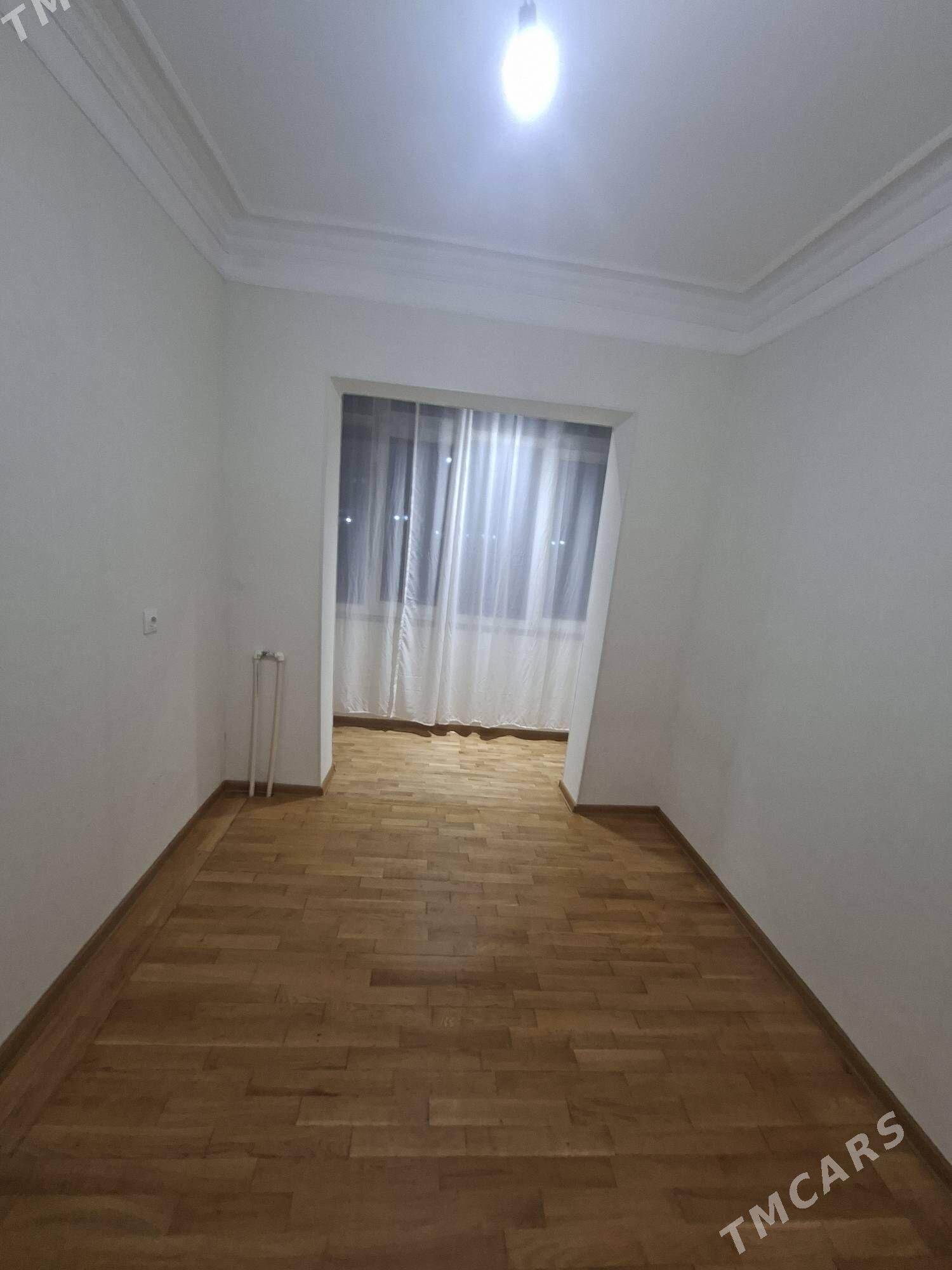 Eÿesinden satlyk jaÿ - Parahat 1 - img 8