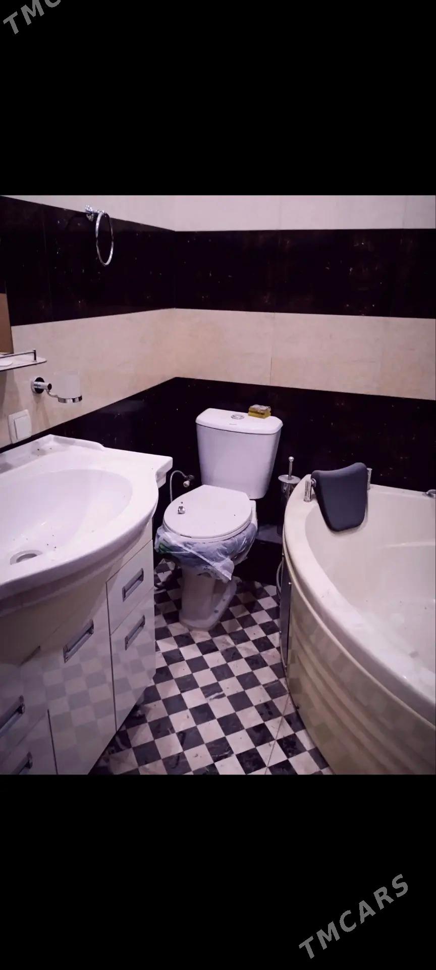 MIR 6 8 ETAJ 4 GAPYLY 3 KOM. - Parahat 6 - img 6