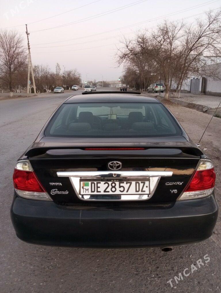 Toyota Camry 2005 - 180 000 TMT - Köneürgenç - img 2