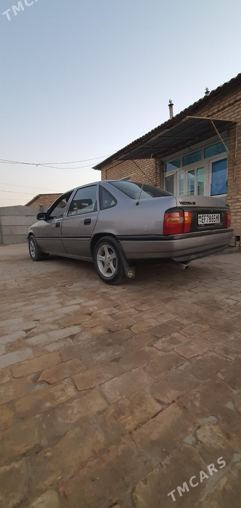 Opel Vectra 1990 - 46 000 TMT - Sakarçäge - img 2