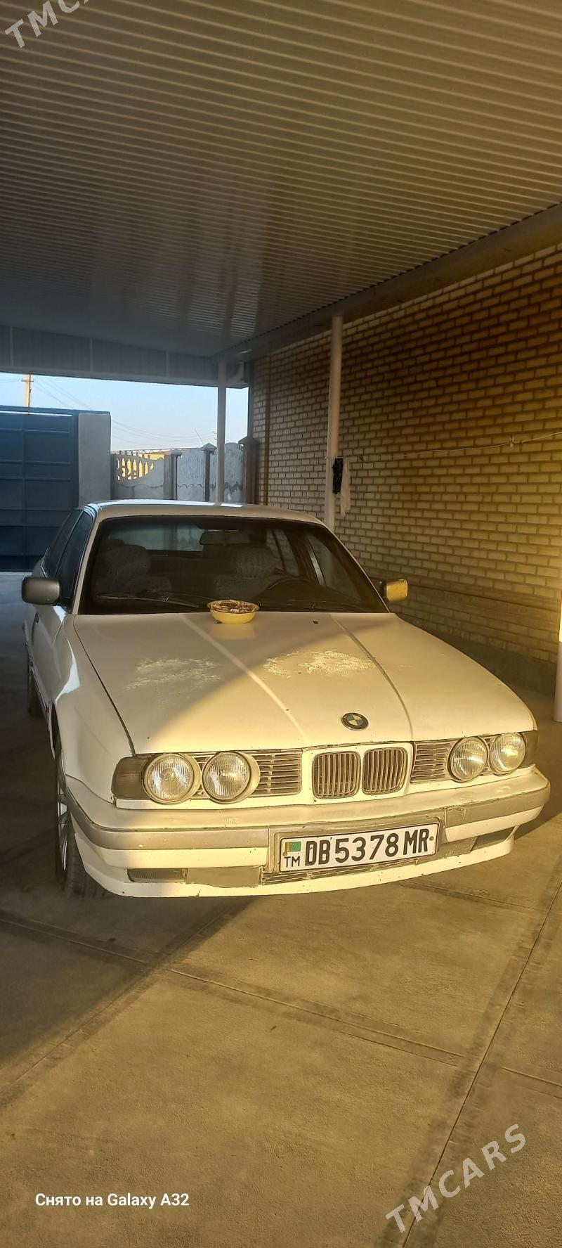 BMW 525 1990 - 65 000 TMT - Сакарчага - img 4