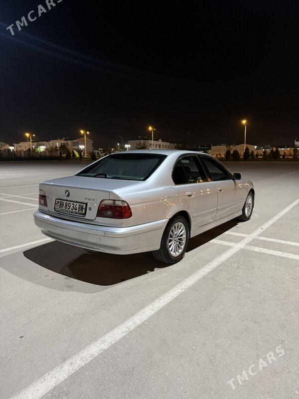 BMW 528 2003 - 124 000 TMT - Балканабат - img 4