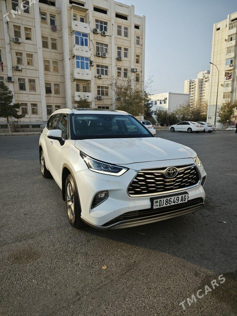 Toyota Highlander 2023 - 627 000 TMT - Ашхабад - img 2