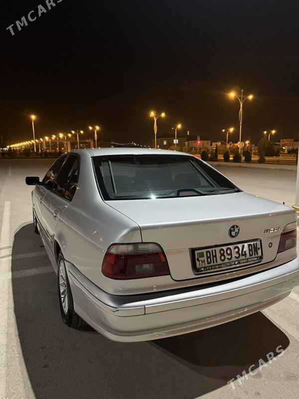 BMW 528 2003 - 124 000 TMT - Балканабат - img 5
