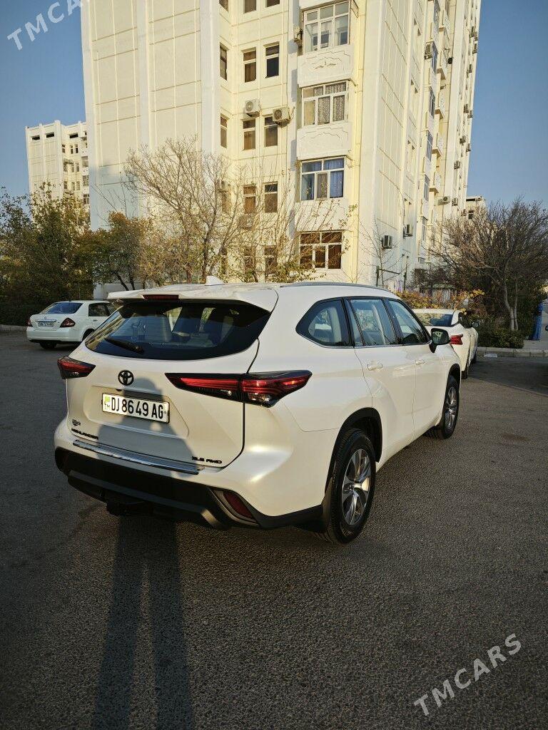 Toyota Highlander 2023 - 627 000 TMT - Ашхабад - img 3