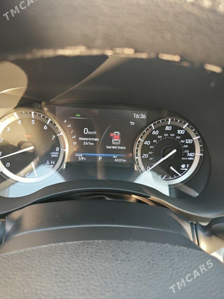 Toyota Highlander 2023 - 627 000 TMT - Ашхабад - img 8