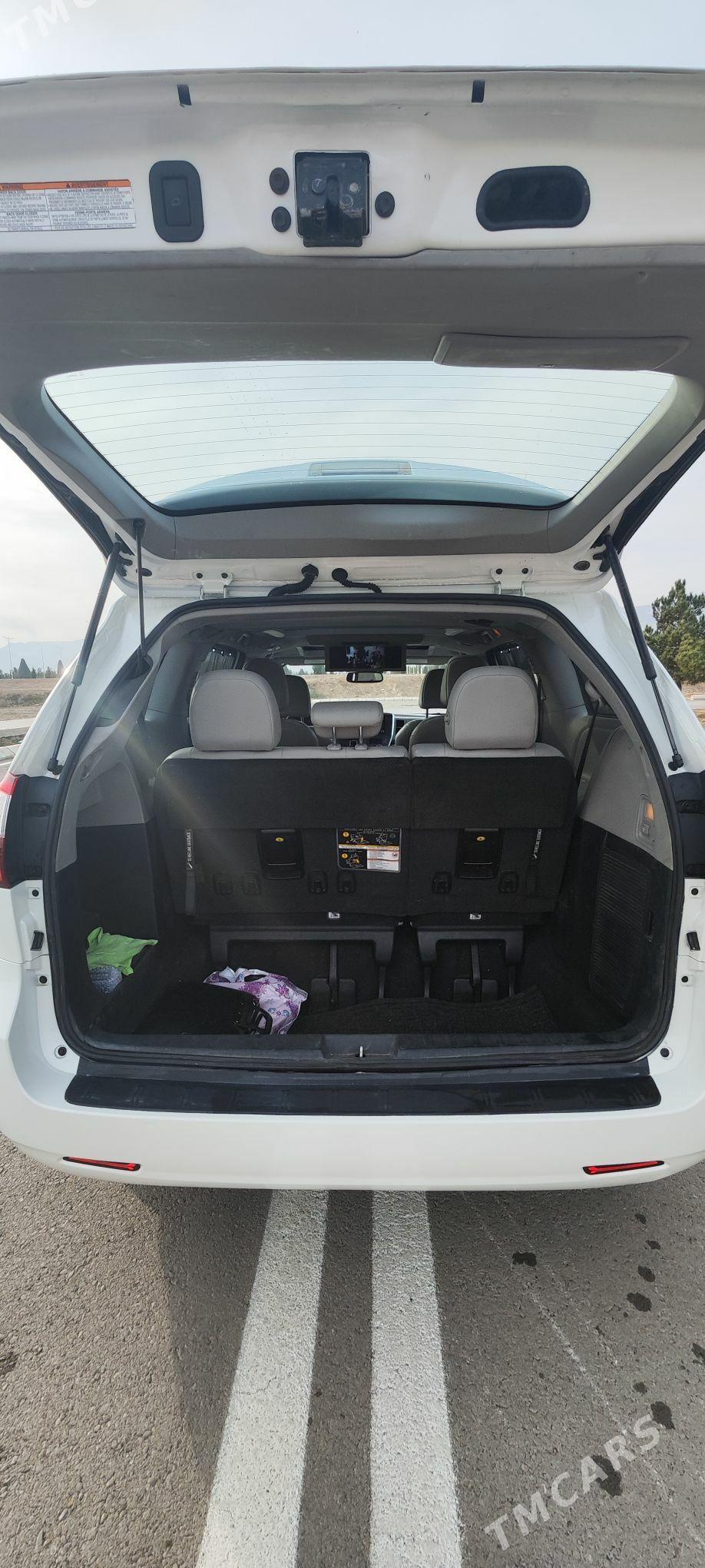 Toyota Sienna 2019 - 497 000 TMT - Ашхабад - img 6