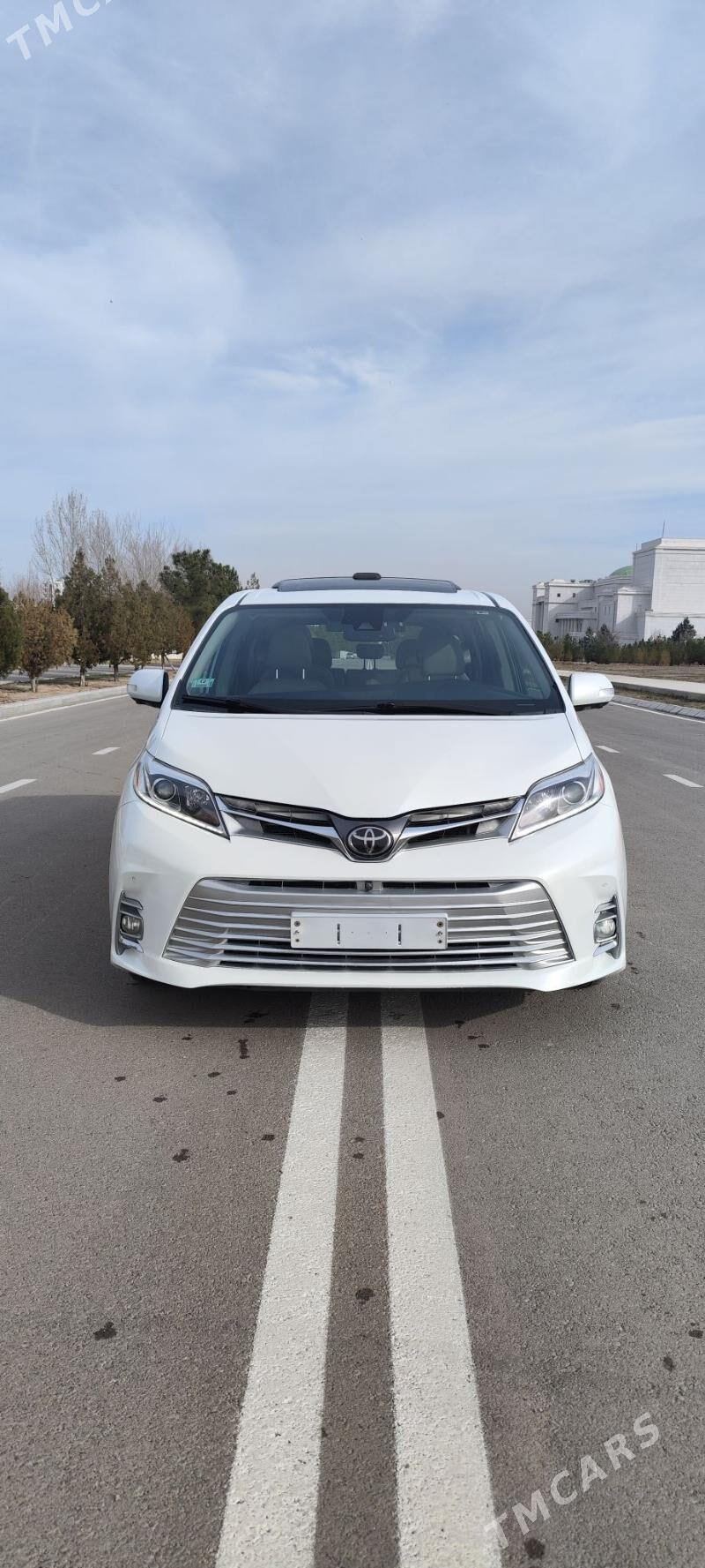 Toyota Sienna 2019 - 497 000 TMT - Ашхабад - img 2