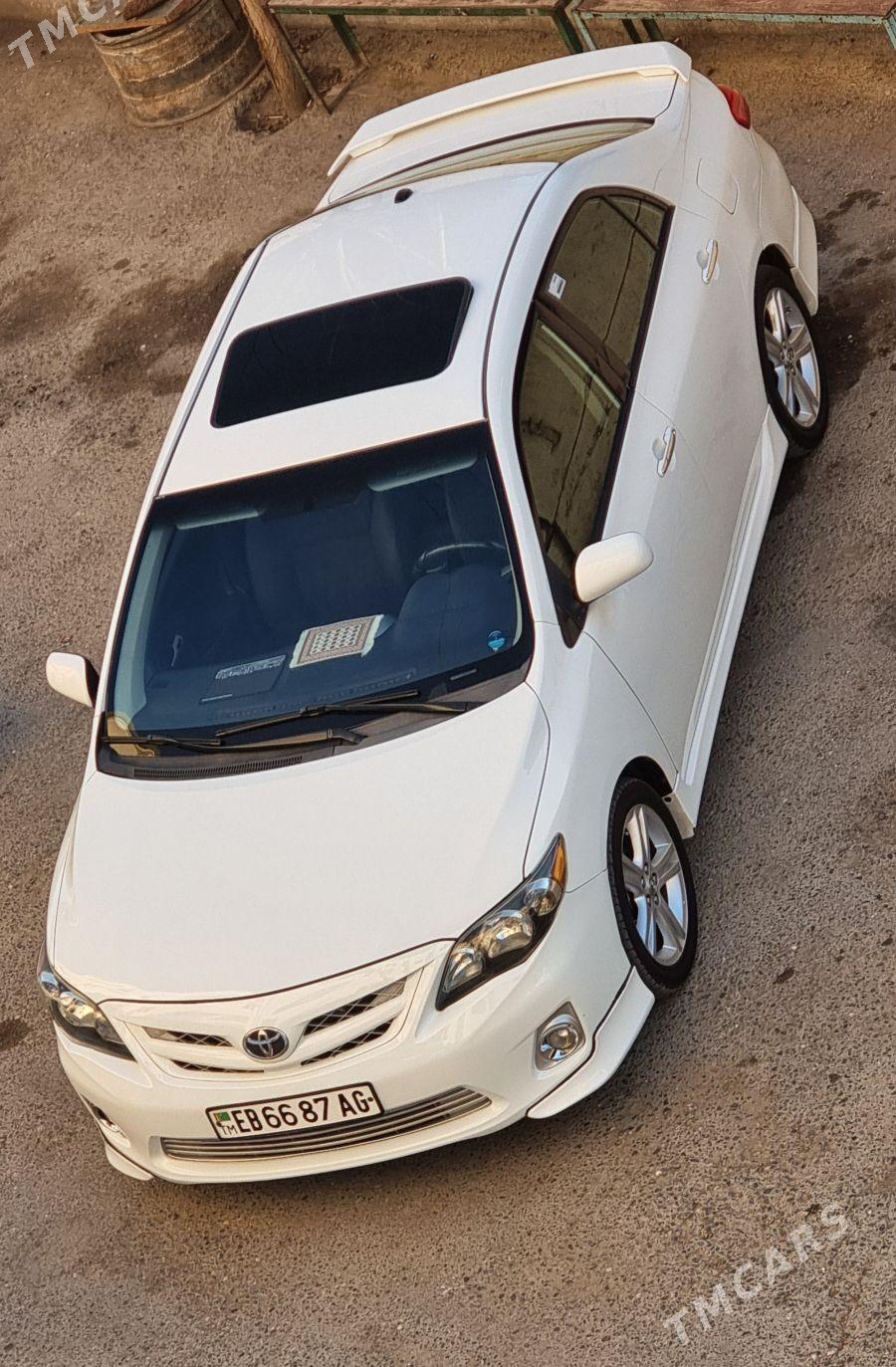 Toyota Corolla 2011 - 200 000 TMT - 8 мкр - img 5