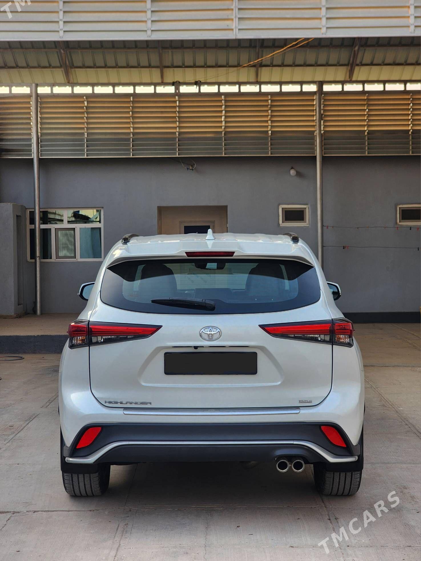 Toyota Highlander 2022 - 540 000 TMT - Теджен - img 7