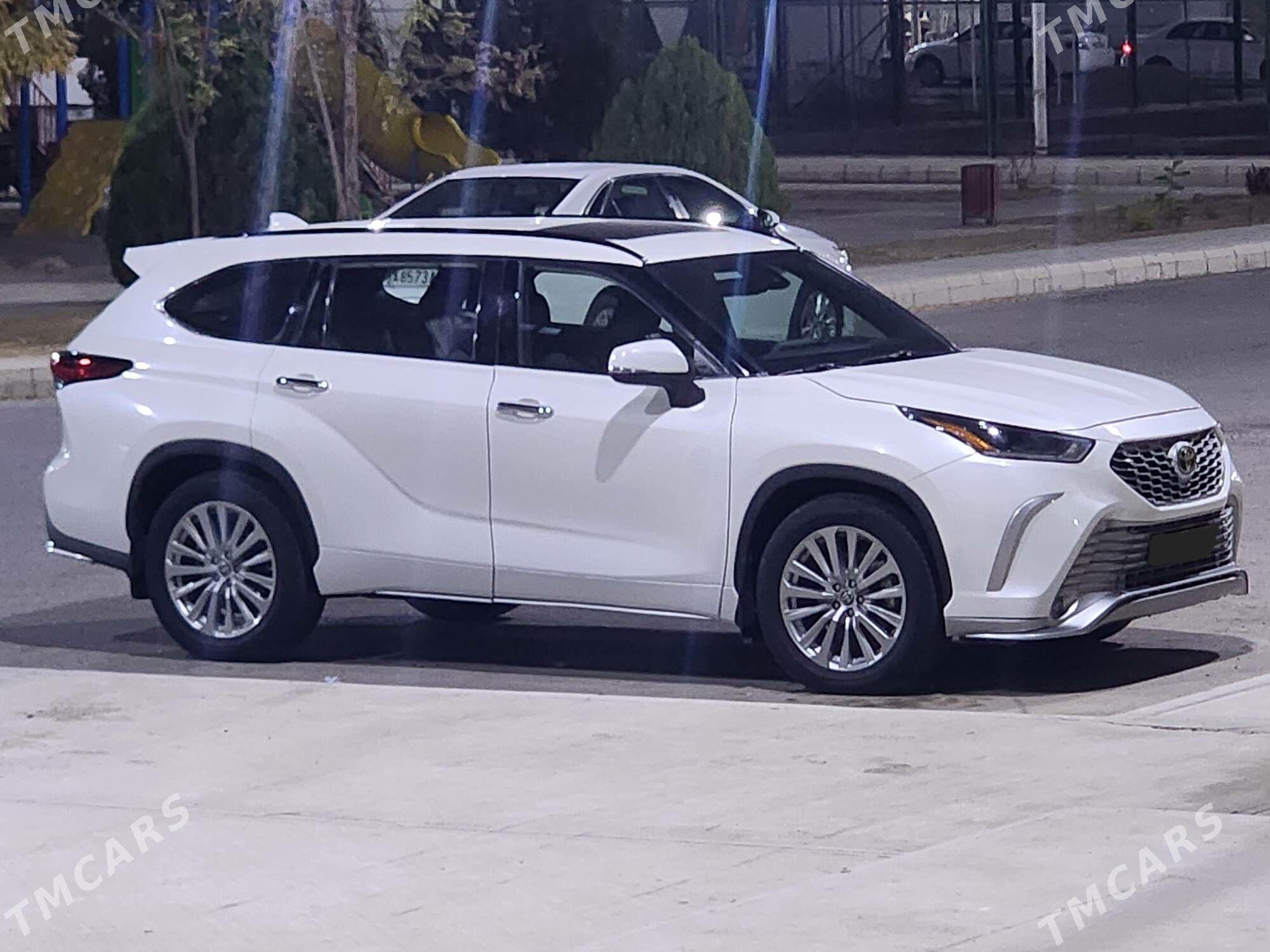 Toyota Highlander 2022 - 540 000 TMT - Теджен - img 2