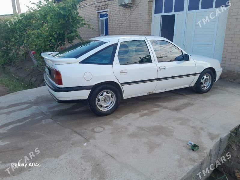 Opel Vectra 1990 - 20 000 TMT - Дянев - img 5