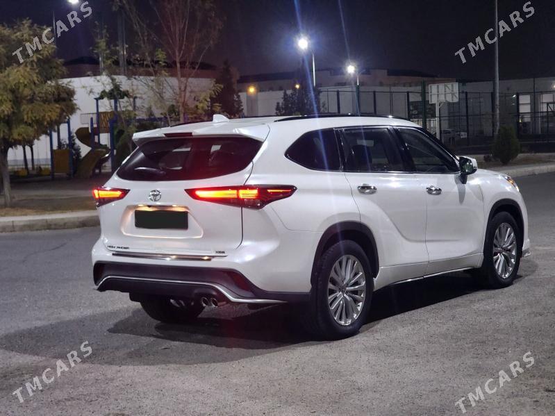 Toyota Highlander 2022 - 540 000 TMT - Теджен - img 5