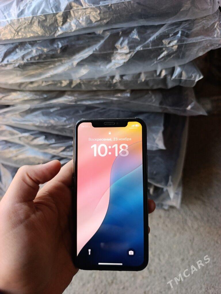 iphone 11pro - Балканабат - img 2