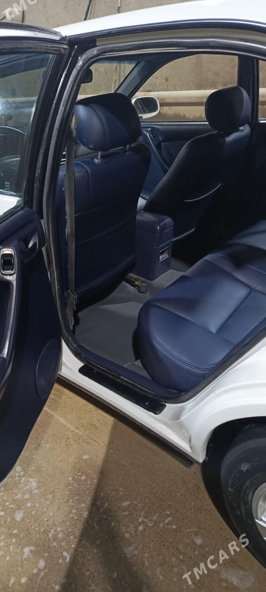 Toyota Corona 1996 - 80 000 TMT - Кёнеургенч - img 8