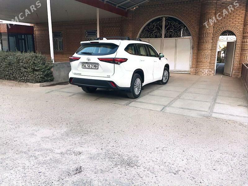 Toyota Highlander 2020 - 500 000 TMT - Мары - img 4