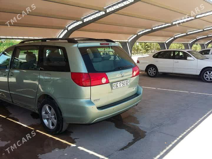 Toyota Sienna 2008 - 300 000 TMT - Балканабат - img 2