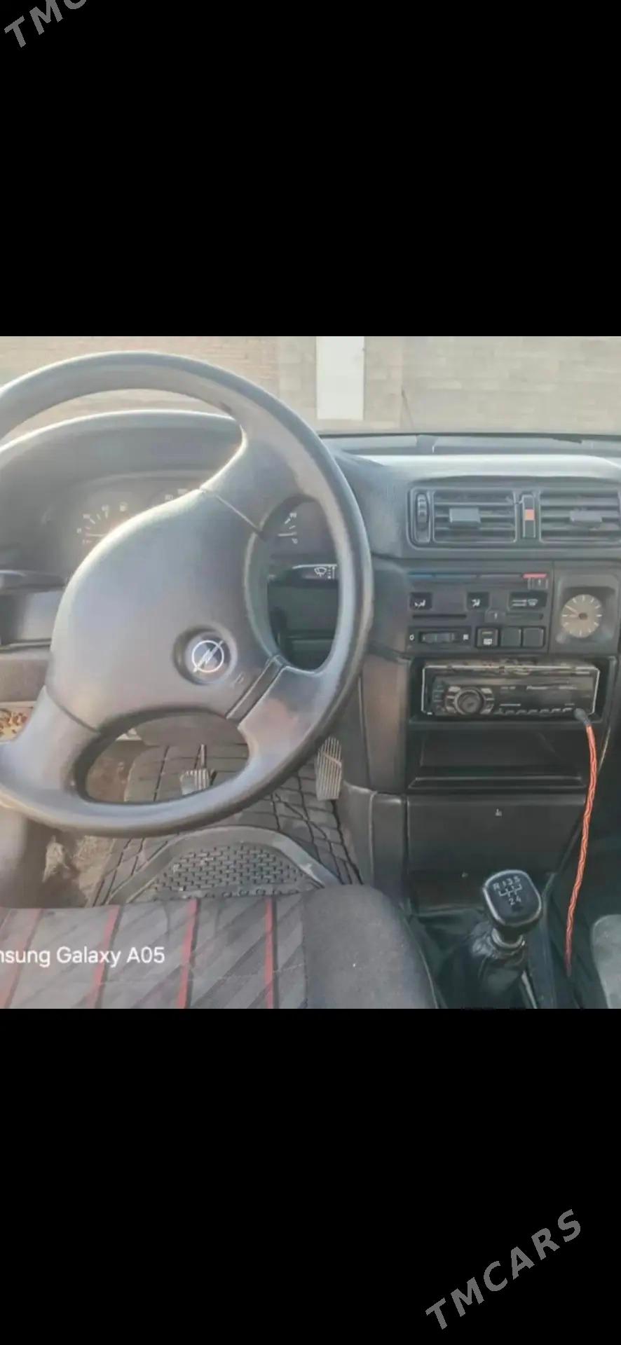 Opel Vectra 1992 - 40 000 TMT - Кёнеургенч - img 4