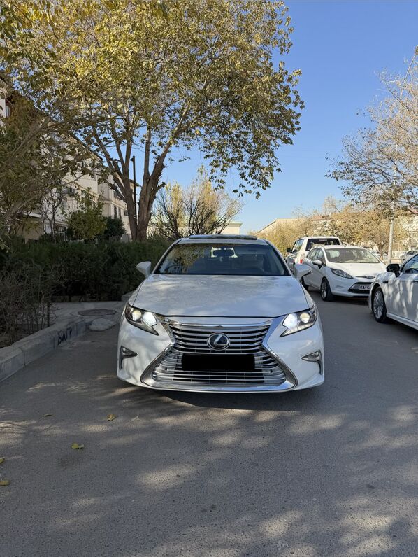 Lexus ES 350 2018 - 328 000 TMT - 30 мкр - img 3