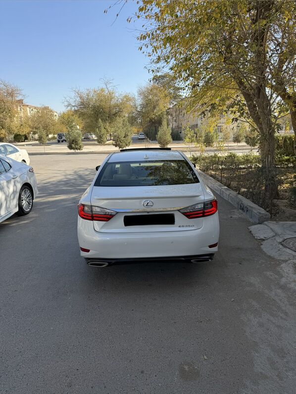 Lexus ES 350 2018 - 328 000 TMT - 30 мкр - img 5