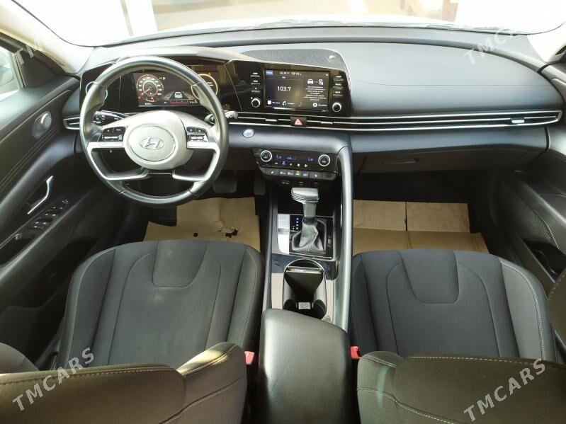 Hyundai Elantra 2022 - 235 000 TMT - Мургап - img 6