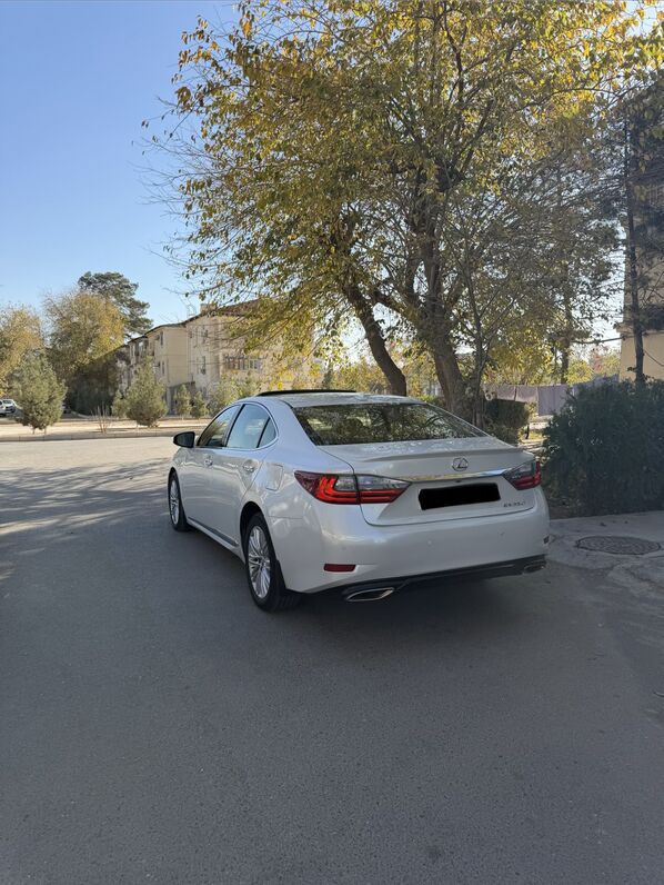Lexus ES 350 2018 - 328 000 TMT - 30 мкр - img 8