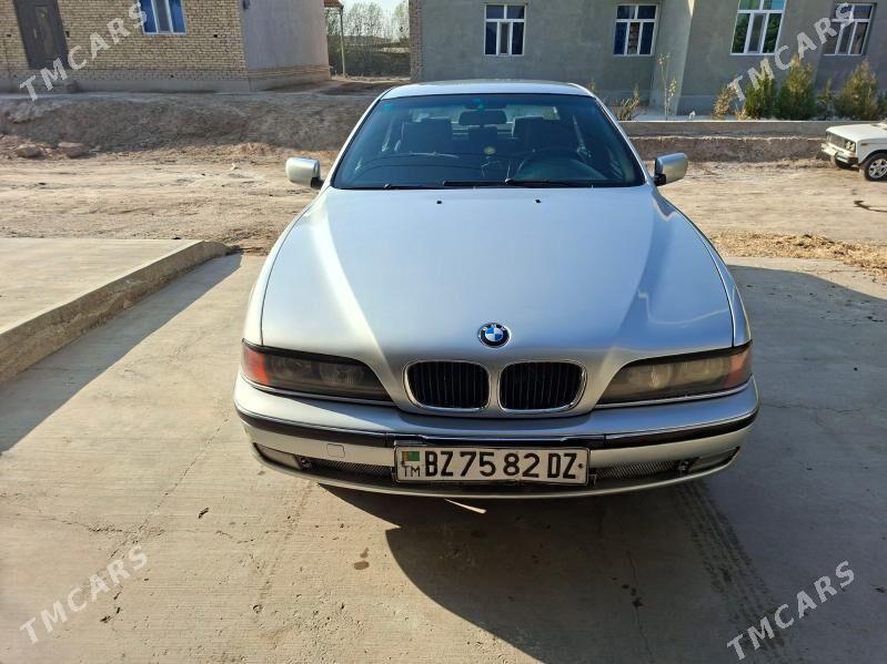 BMW 525 2000 - 110 000 TMT - Daşoguz - img 1