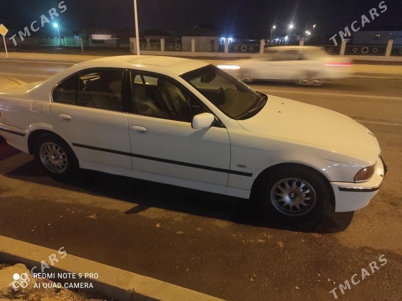 BMW E39 1996 - 80 000 TMT - Балканабат - img 5
