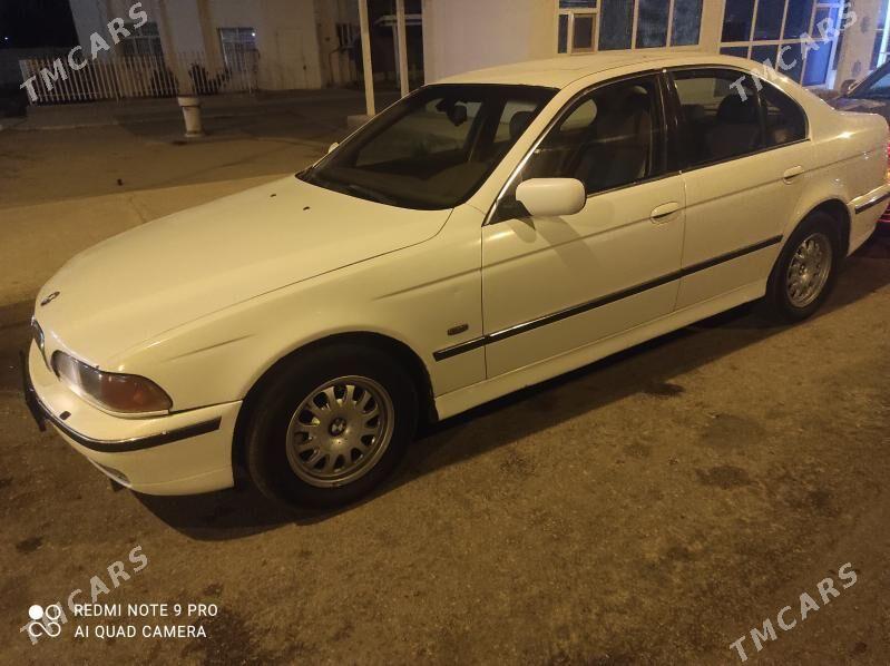 BMW E39 1996 - 80 000 TMT - Балканабат - img 7