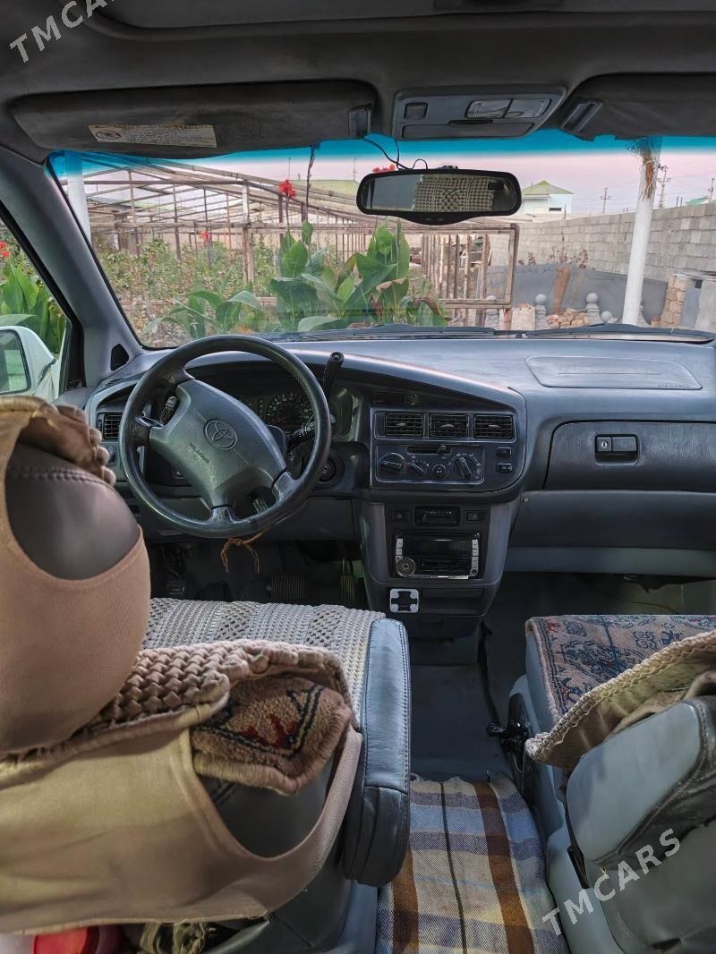Toyota Sienna 2000 - 160 000 TMT - Багир - img 5