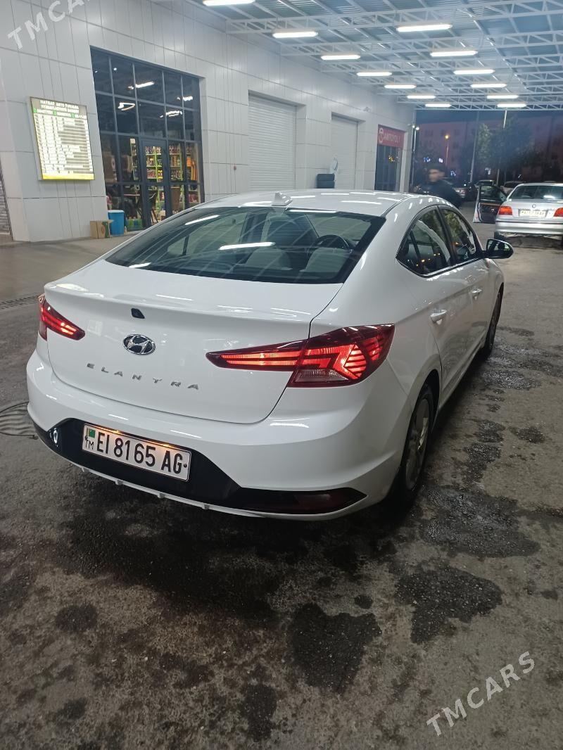 Hyundai Elantra 2019 - 215 000 TMT - Aşgabat - img 4