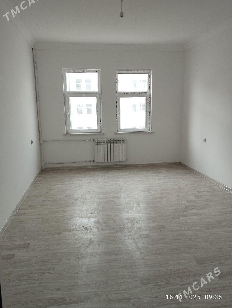 Elitka jay - Mary - img 3