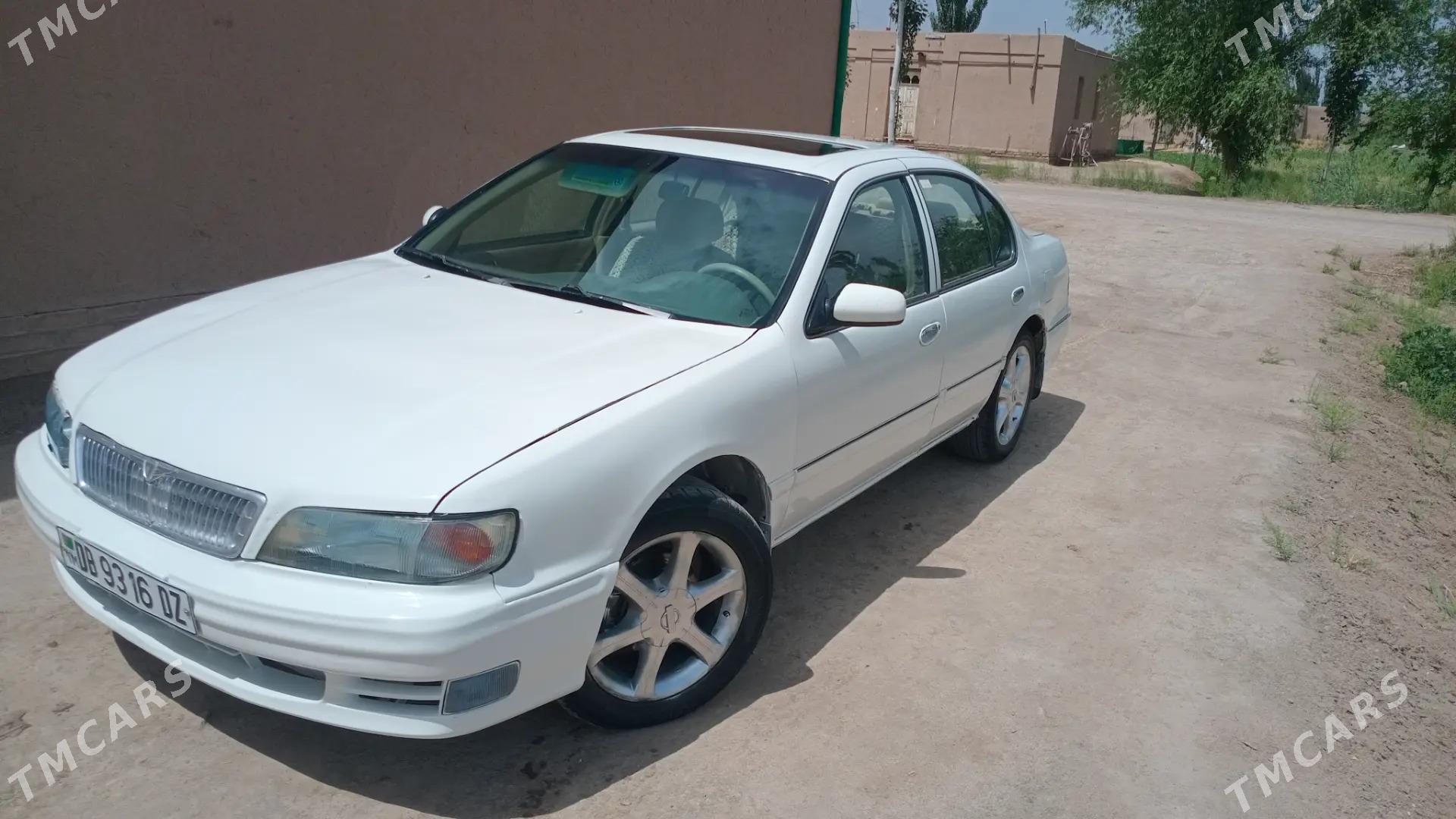 Infiniti I30 1998 - 50 000 TMT - Гурбансолтан Едже - img 2