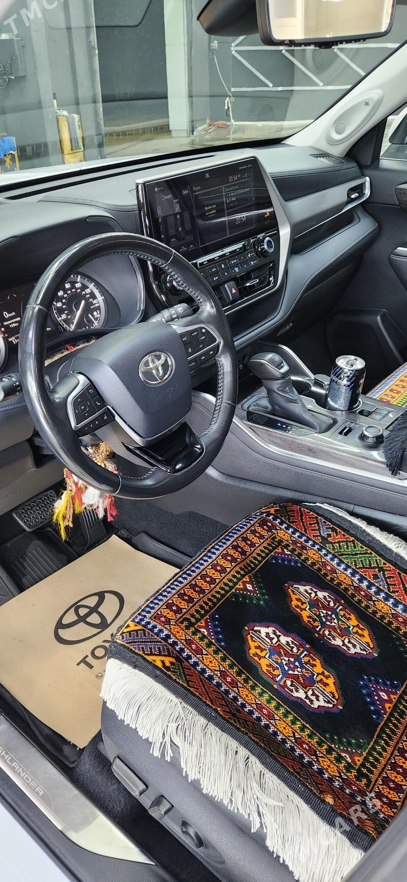 Toyota Highlander 2021 - 720 000 TMT - Гуртли - img 5