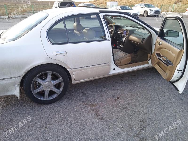 Infiniti I30 1998 - 50 000 TMT - Гурбансолтан Едже - img 7