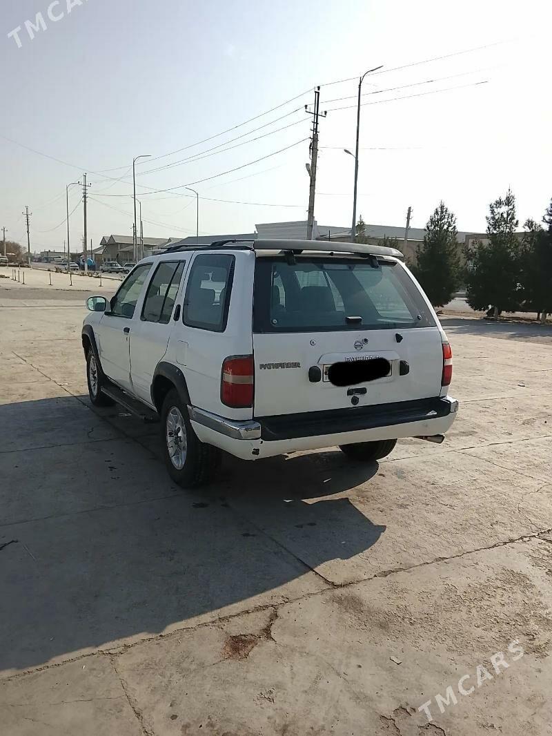 Nissan Pathfinder 1998 - 70 000 TMT - Мары - img 5