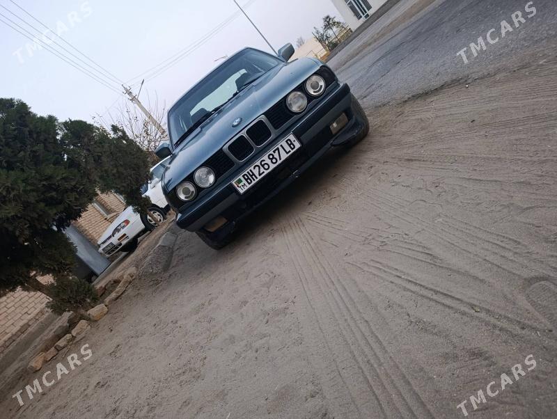 BMW 535 1992 - 35 000 TMT - Фарап - img 2