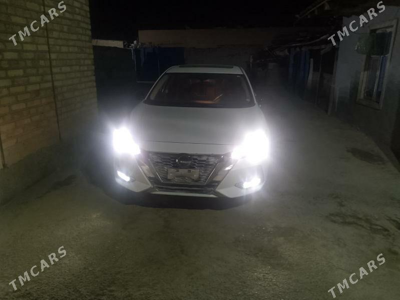 Nissan Sentra 2023 - 215 000 TMT - Теджен - img 4