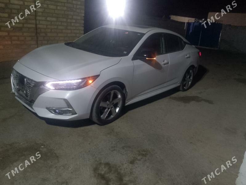 Nissan Sentra 2023 - 215 000 TMT - Теджен - img 3